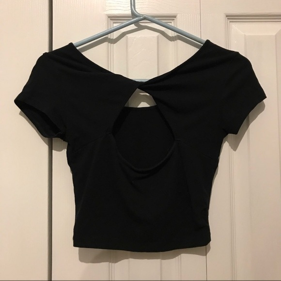 Crop top - Picture 2 of 2